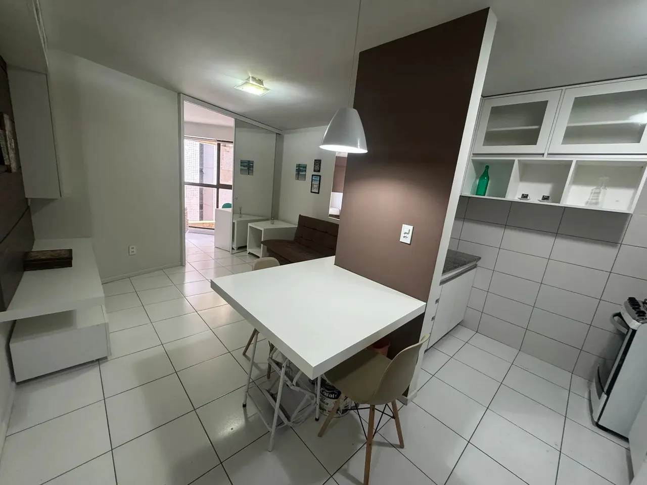 Quarto e sala mobiliado