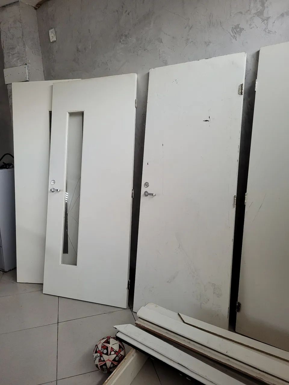 Portas de madeira em ótimo estado - Foto 2