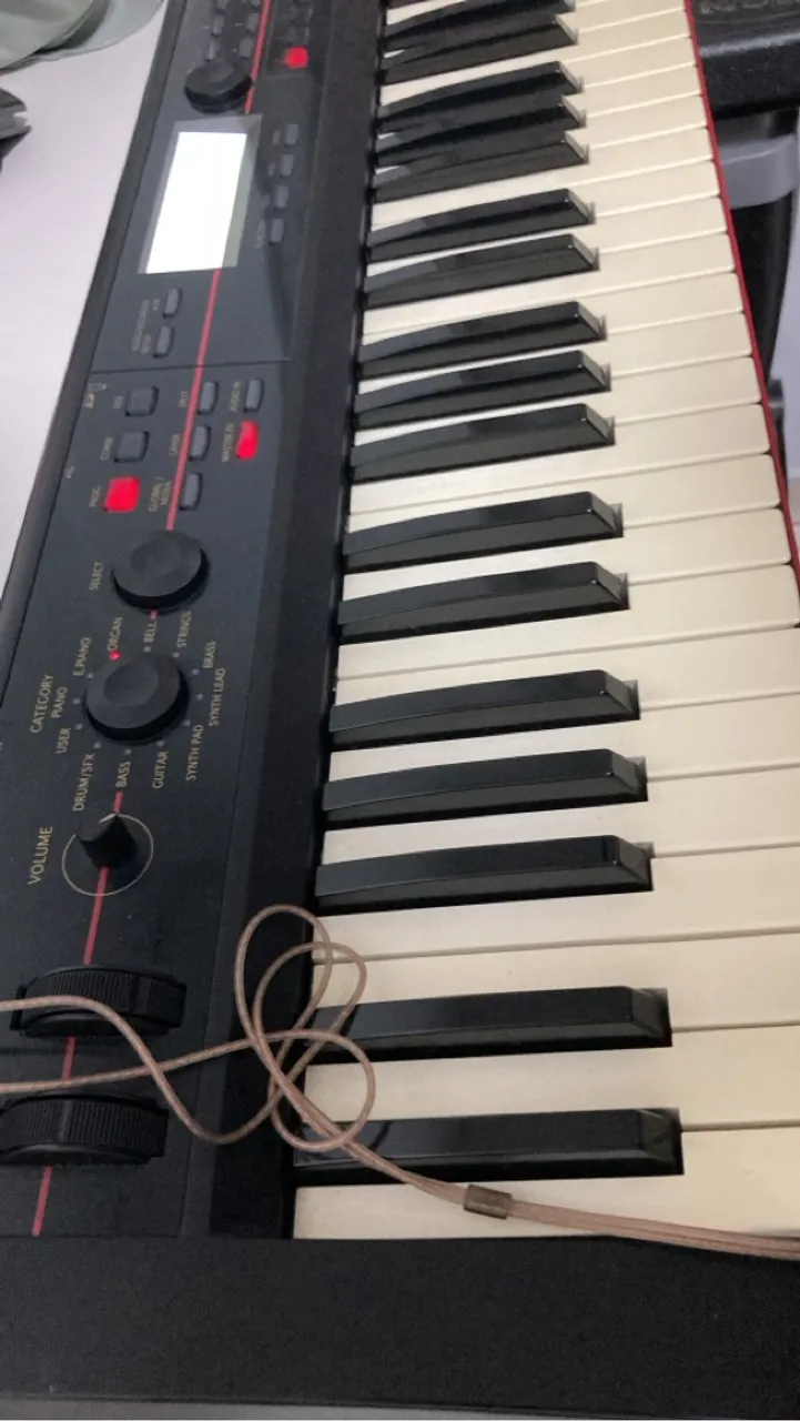 KORG kross 1 