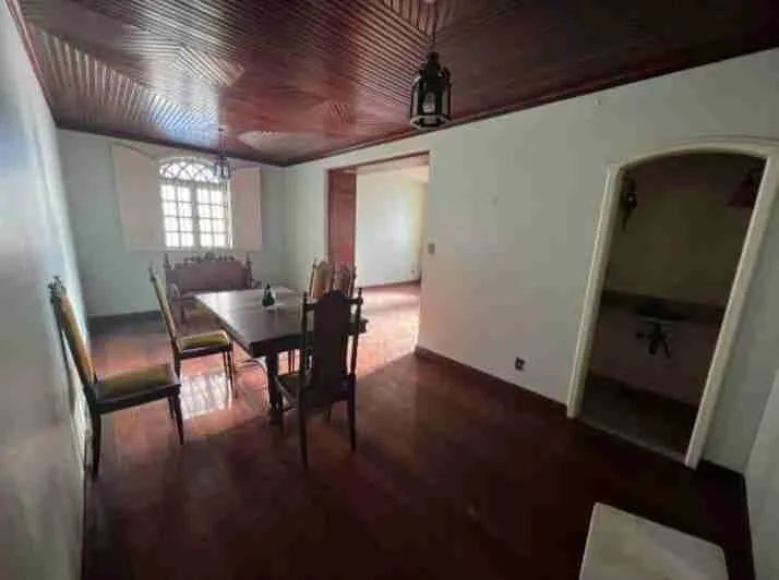 Casa Ampla à Venda e Locação no Parque Turf Club  4 Quartos, 2 Suítes e 5 Vagas, Campos do - Foto 2