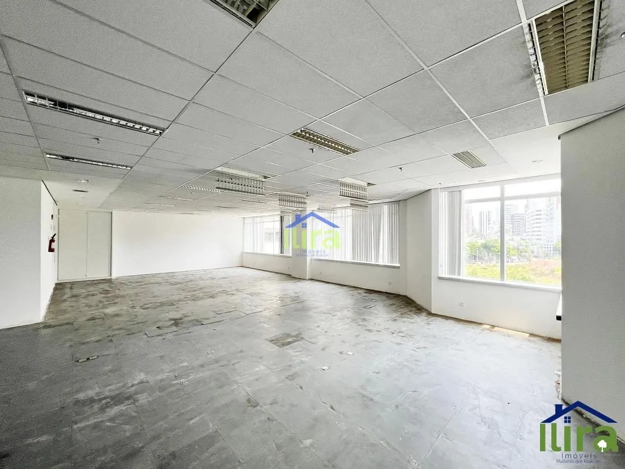 Sala para Locação 339M², Alphaville, Barueri - SP