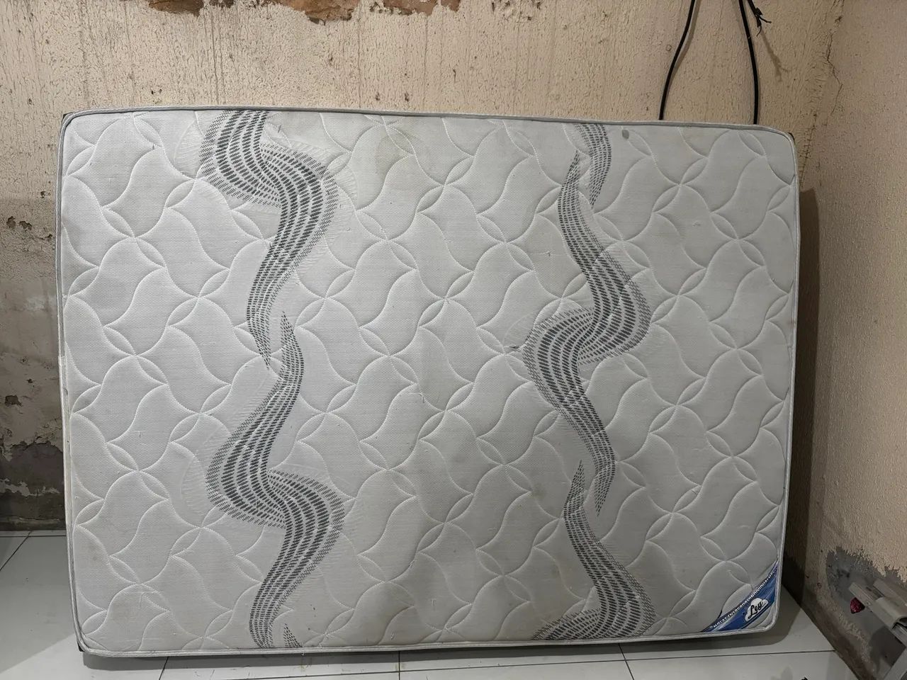 Cama Box Ley Semi Nova  - Foto 5