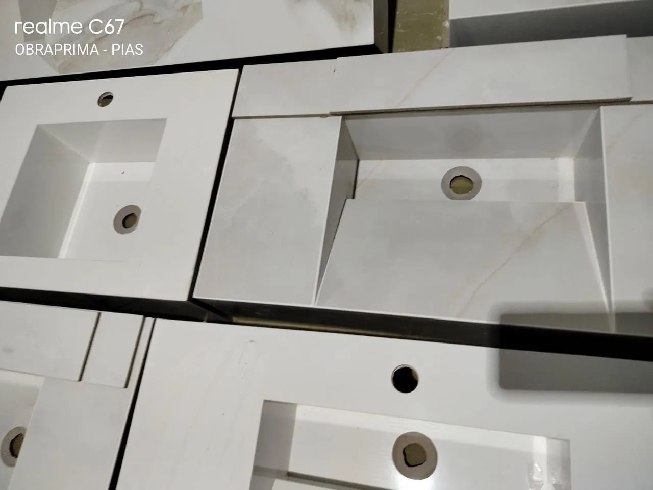 Pias de porcelanato medida 70×40 - Foto 2