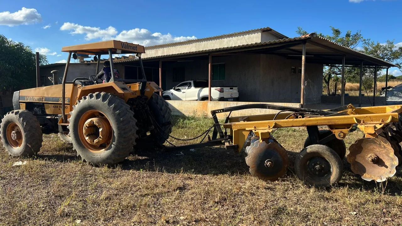 Trator Valmet 985 4x4 Turbo - Foto 5
