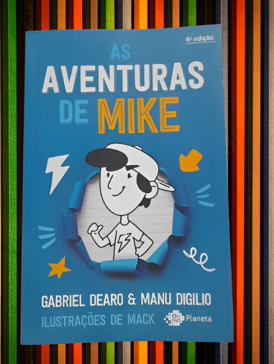 Livros - As aventuras de Mike e Quem ama educa! - Foto 2