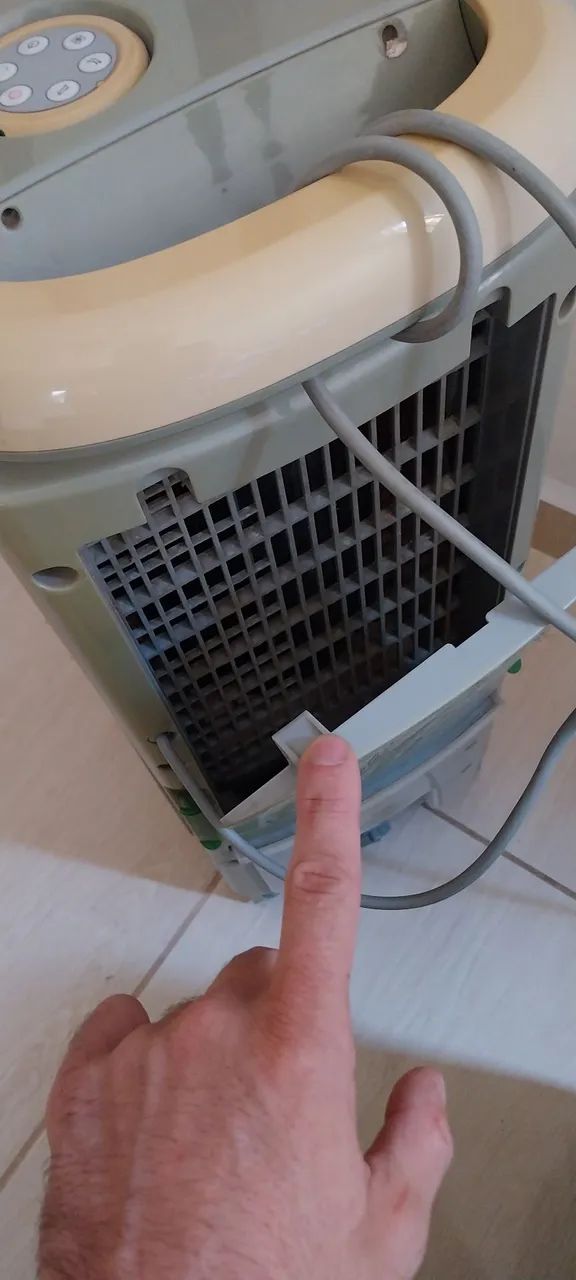 Climatizador de Ar Consul - Usado - Foto 3