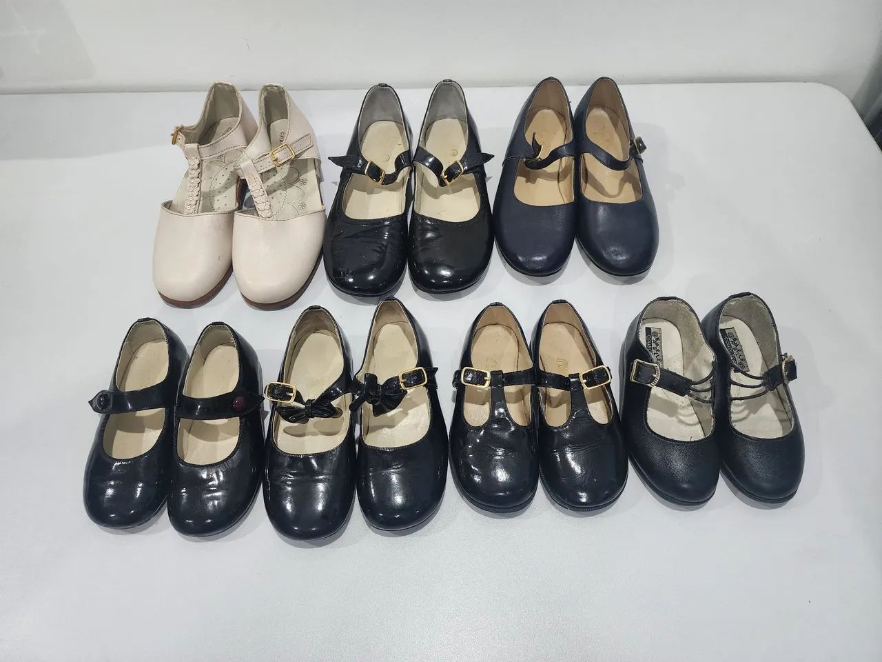 Frete Grátis! Oportunidade. Kit 7 pares sapato infantil de festa