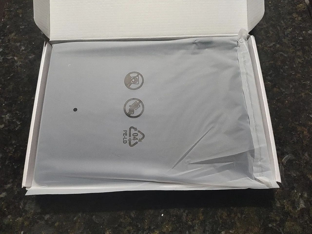 Tablet Gráfico Ugee S1060 - Semi-novo - Foto 2