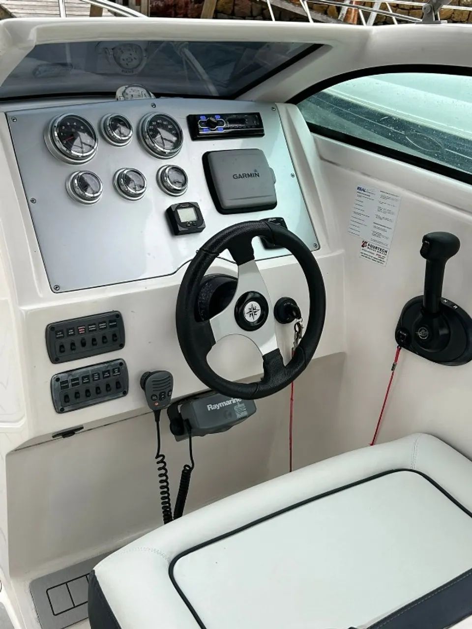 Lancha REAL 260 Open - Foto 11