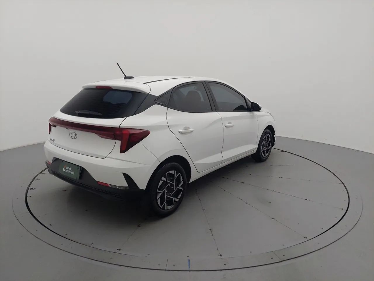 Hyundai HB20 Comfort Plus 1.0 Flex 12V Mec., foto 5 de 17