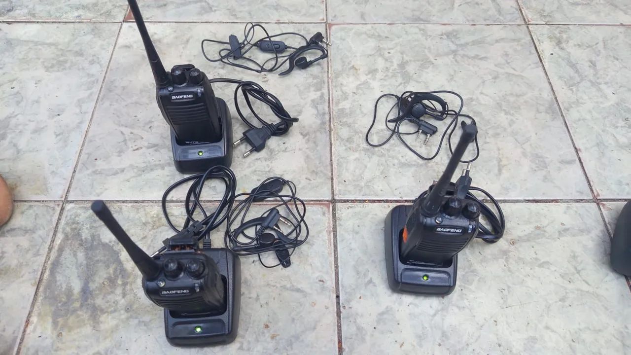 Rádio comunicador 64300209302913120