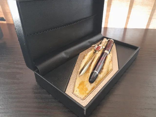 Caneta comemorativa de luxo com espada - Foto 2