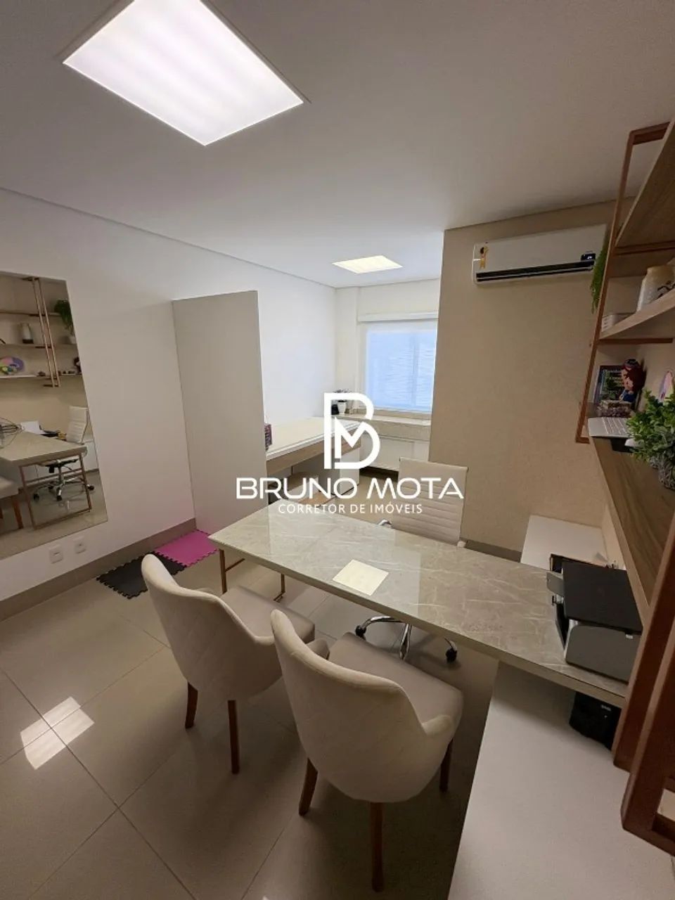 Sala comercial à venda na Clínica Vitis - Santa Mônica, Uberlândia | Em frente ao Hospital