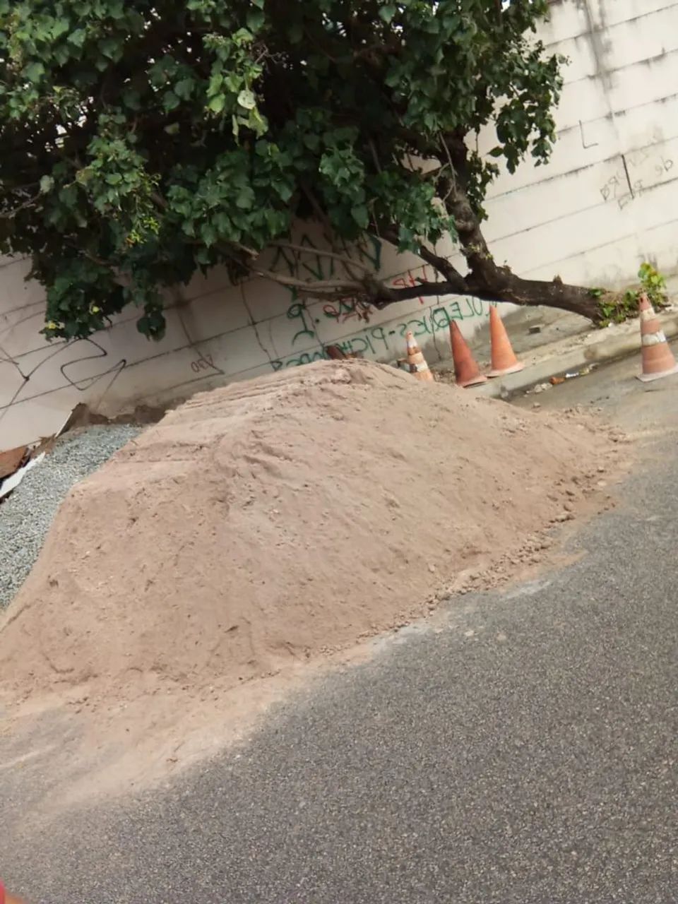 Materiais de construção Ariscos de ótima qualidade, entrega rápida.