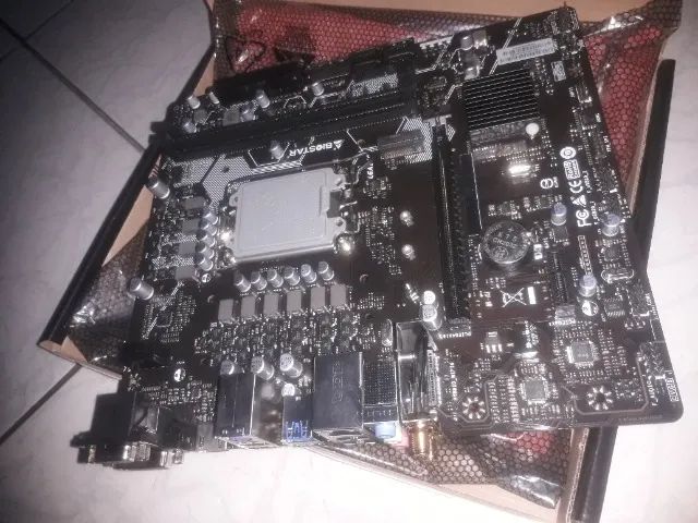 Placa Mãe Biostar B660mx-e Ddr4 Socket Lga1700 - Foto 2