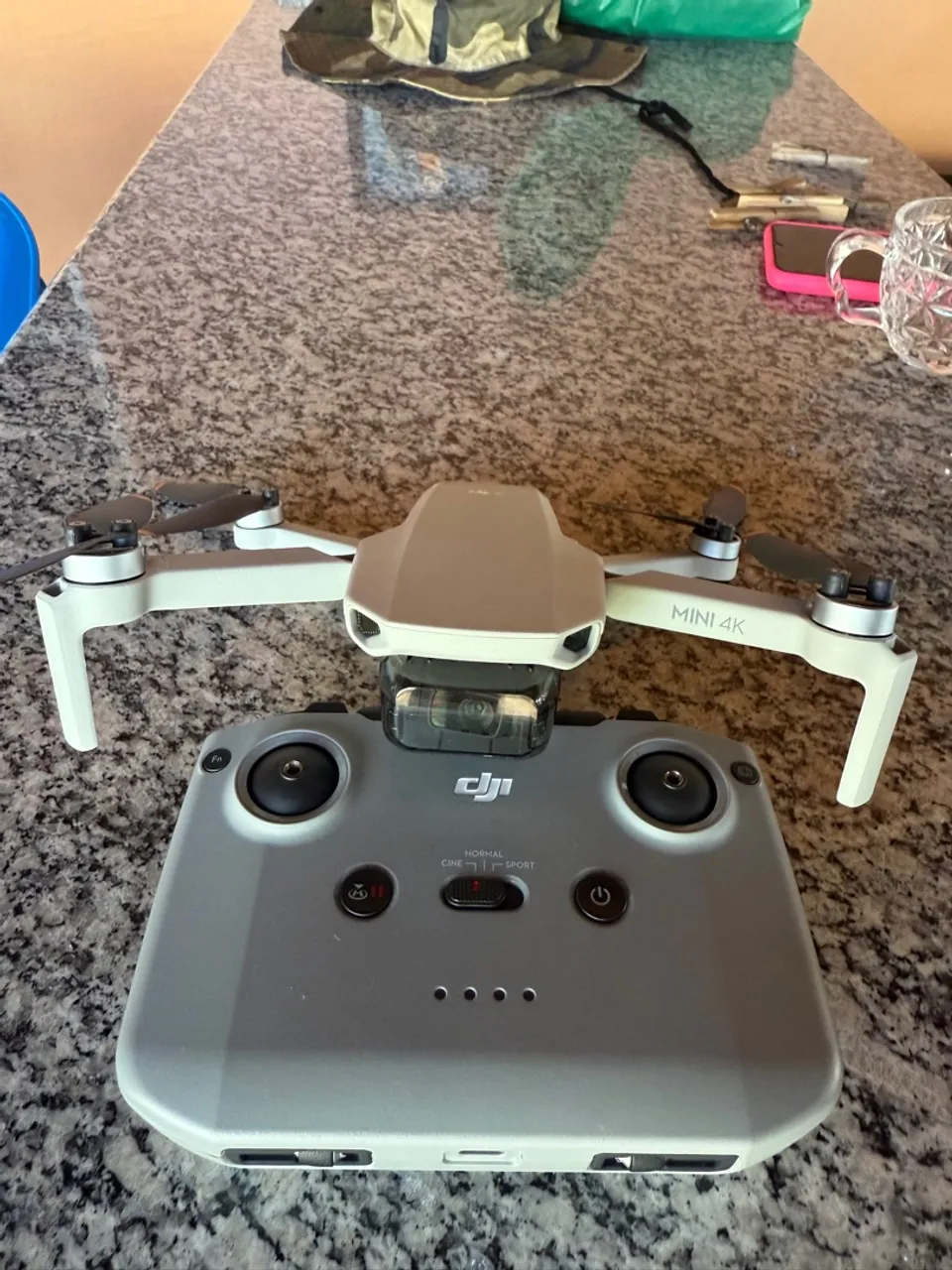 Drone DJI Mini 4K - Novo e Compacto!