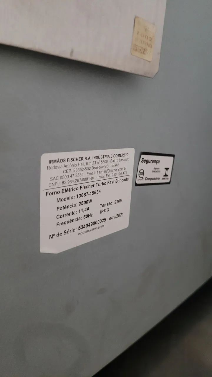 Forno fischer 80 litros ( falta borracha de vedação da porta ) pegamento em din. RS 1.900