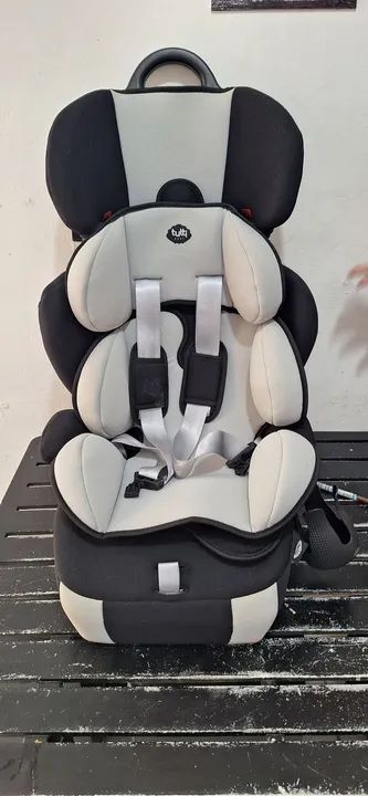 Cadeirinha Tutti Baby 9 a 36 kg