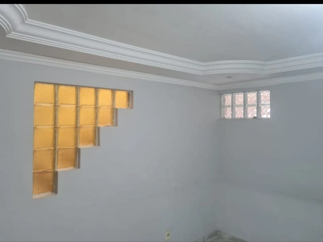 Aluga-se ótimo apartamento de 03 quartos no Setor Oeste do Gama-DF