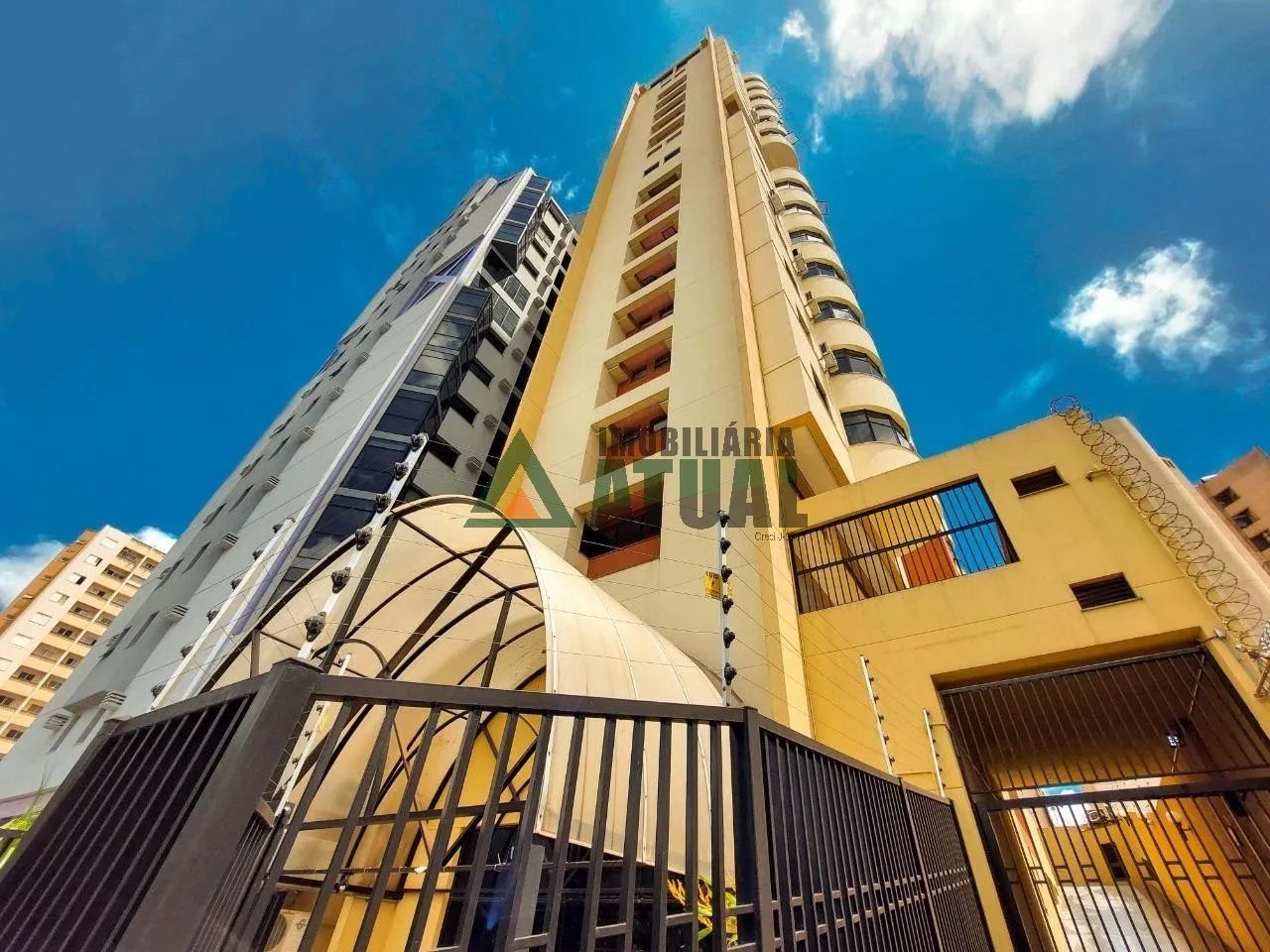 Cobertura duplex com 02 dormitórios na região central de Londrina - Foto 3