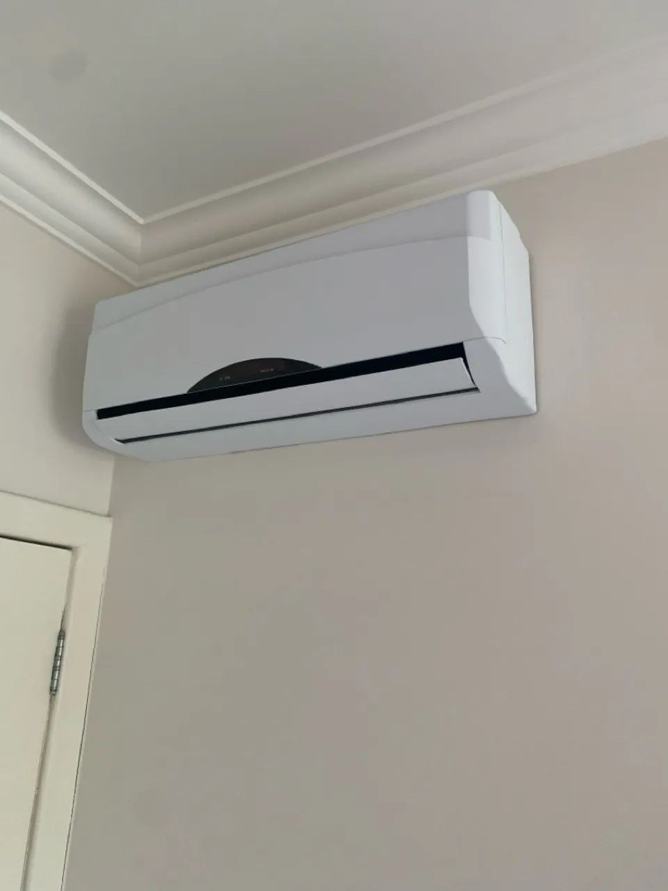 Envelopamento de ar condicionado  - Foto 4