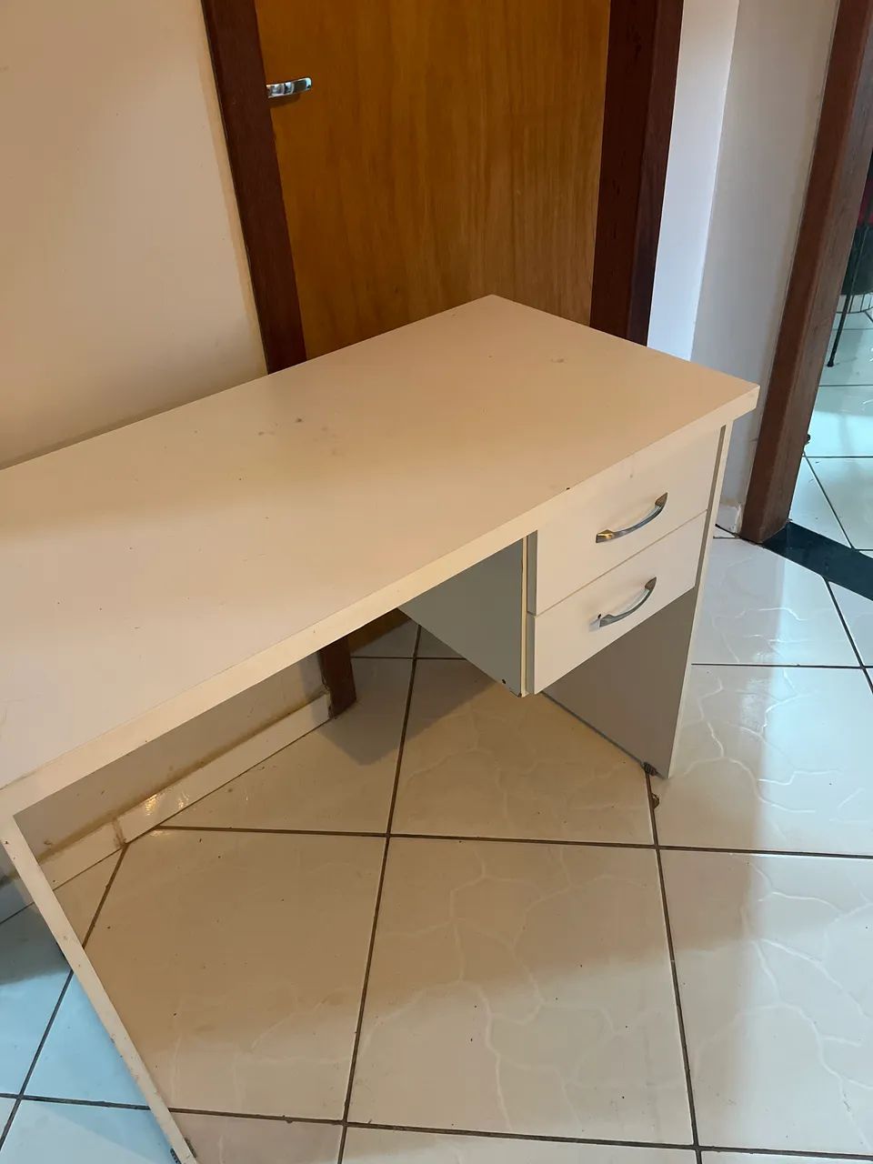 Escrivaninha/ mesa de escritório  - Foto 2