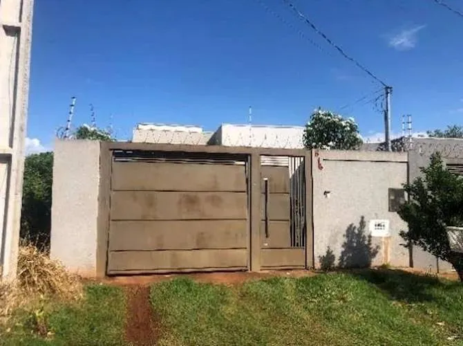 Casa de Condomínio no Jardim Samatra em Campo Grande/MS