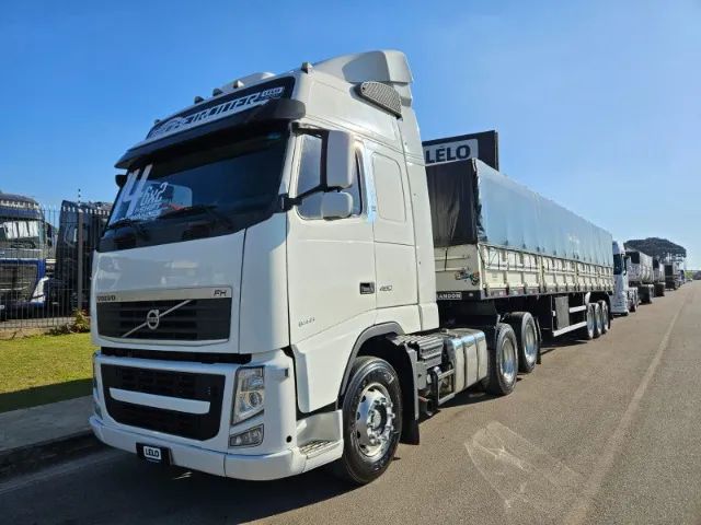 Volvo FH 460 6x2 Globetrotter Ano 14 teto alto aut + Graneleiro Randon Ano 16 12.40 x 1.80