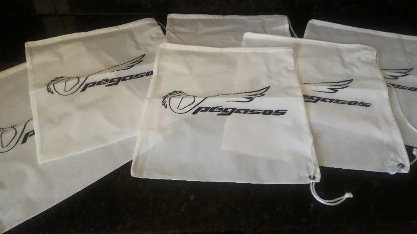 BOLSA SACOLA EM TNT PERSONALIZADA COM A SUA LOGOMARCA - Foto 2