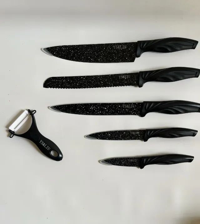 Conjunto de Facas Afiadas C/06 Peças