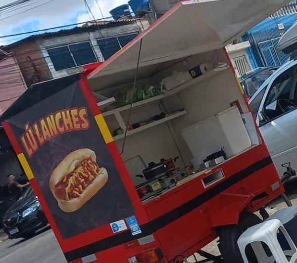 Food Truck LÚ LANCHES