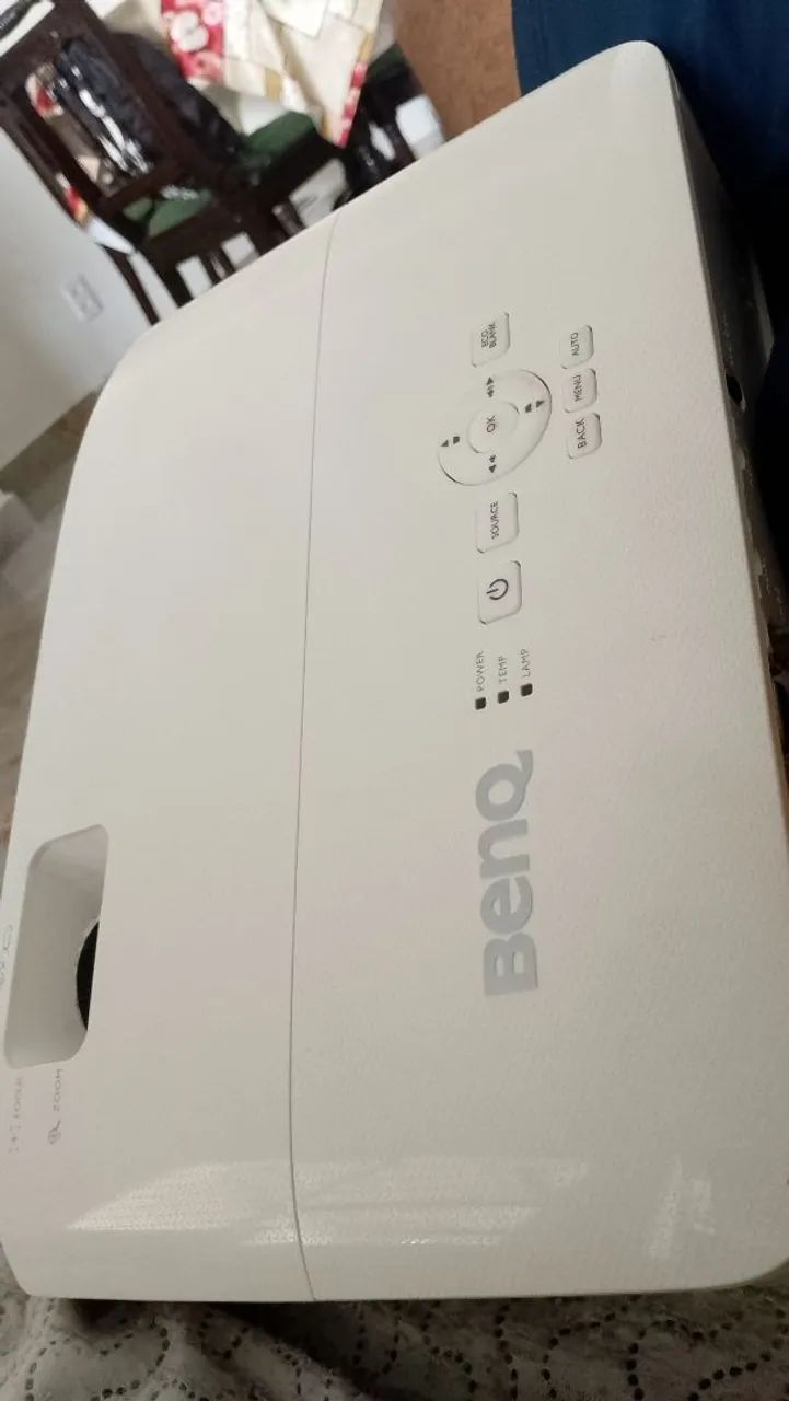 Troco projetor Bent por play 5 ou Pc gamer - Foto 2