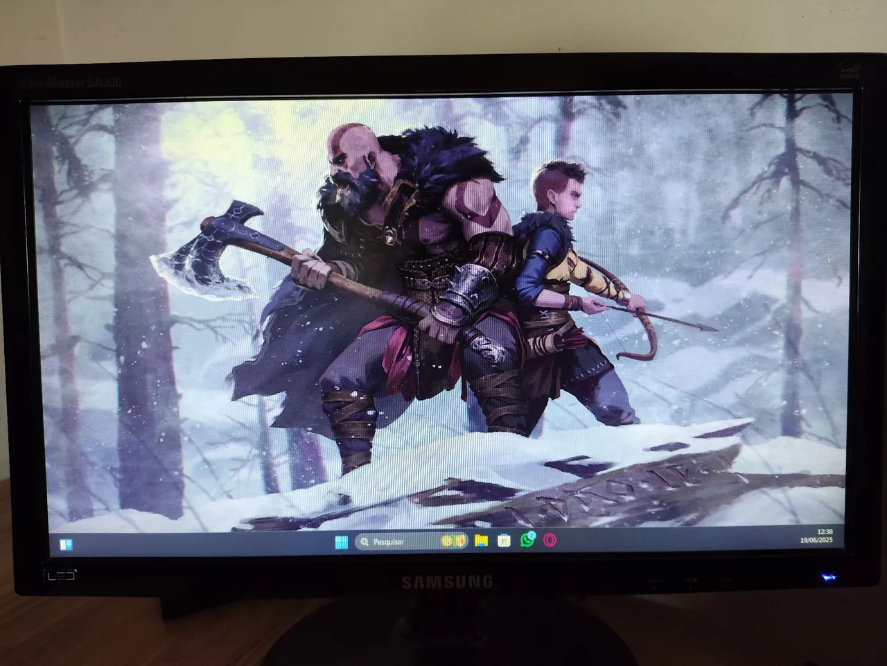 Monitor Samsung - Ótimo para Jogos e Trabalho
