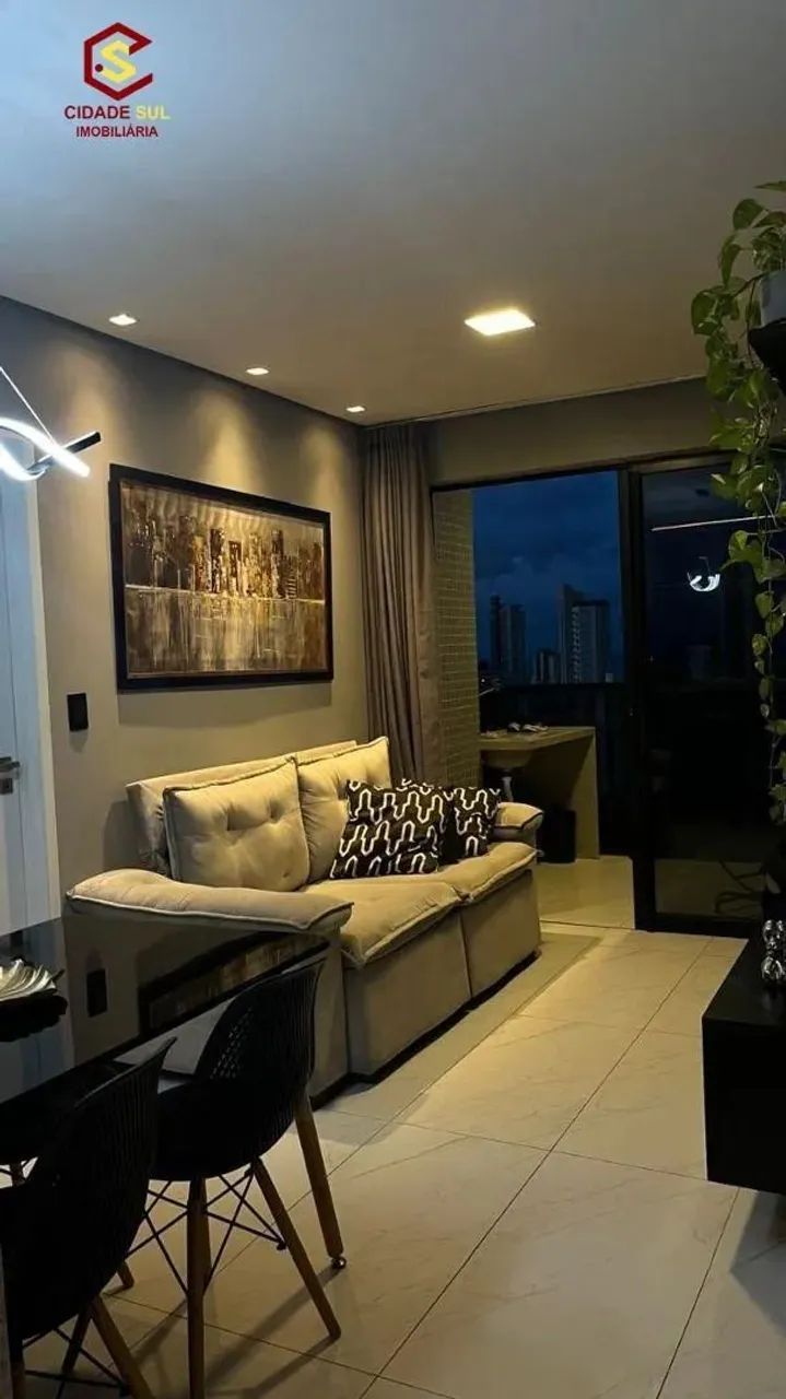 Apartamento á venda em Miramar, 2 quartos sendo um suíte por R$820 Mil
