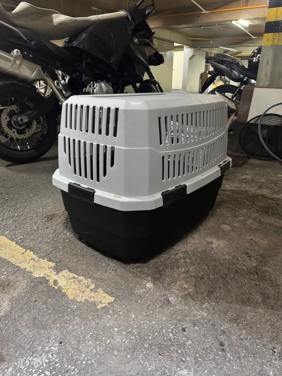 Caixa de Transporte para Cães