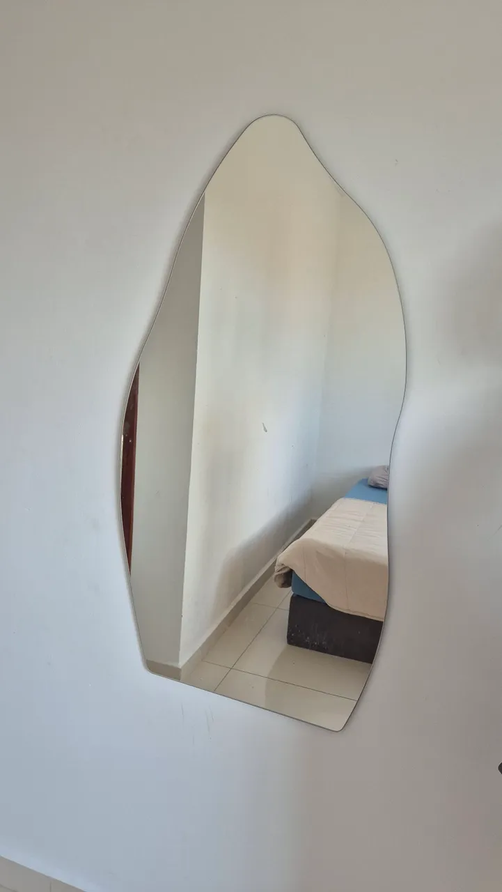 Espelho Moderno