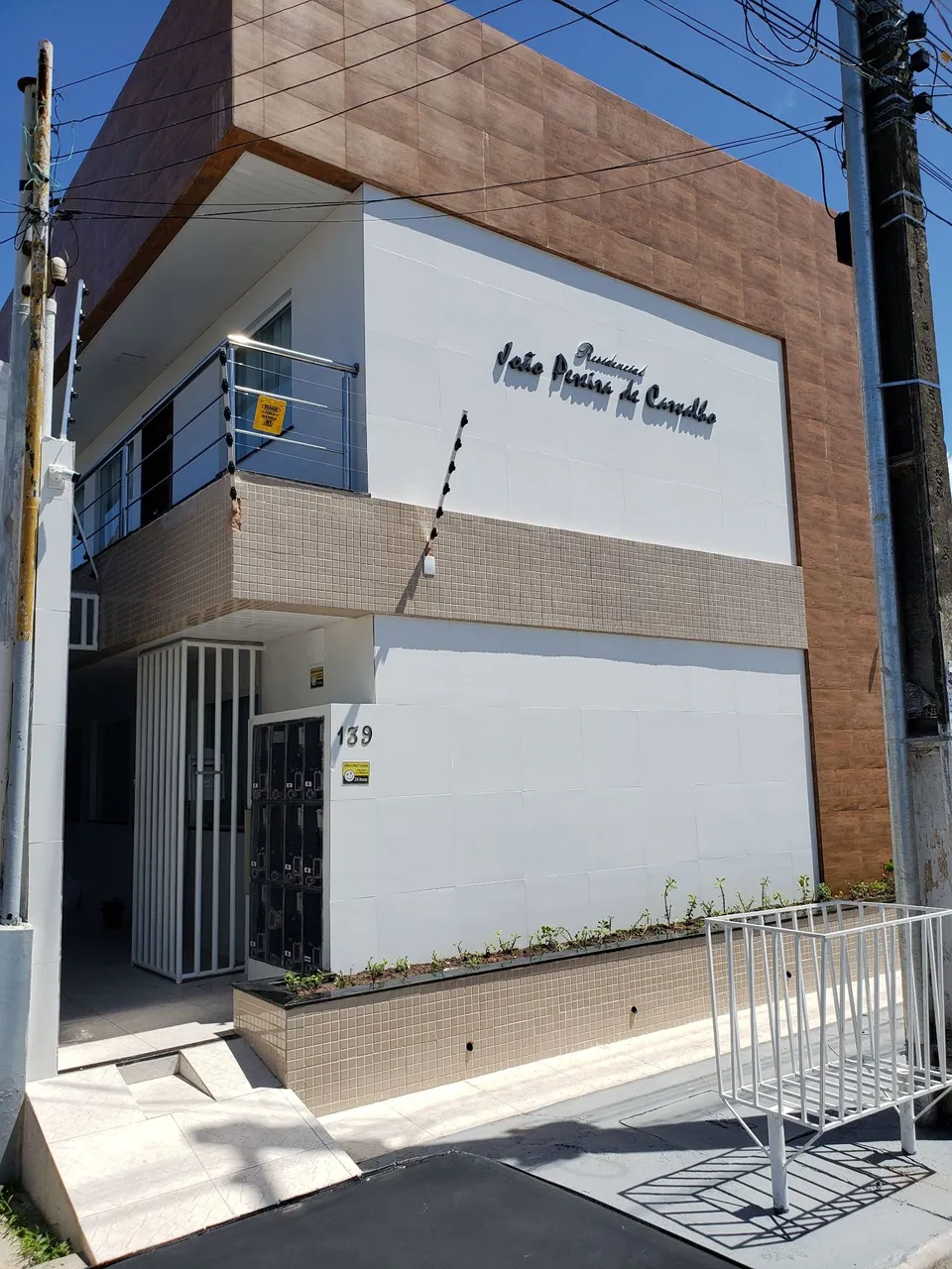 ALUGO AP 2 QUARTOS EM FRENTE A UFS!