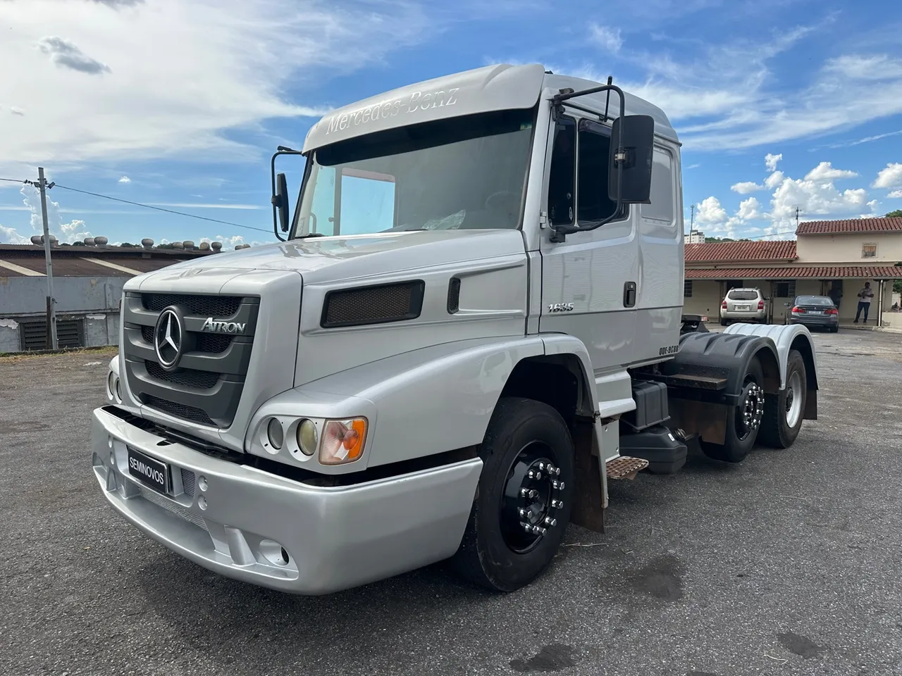 MB 1635 2019 único dono completo