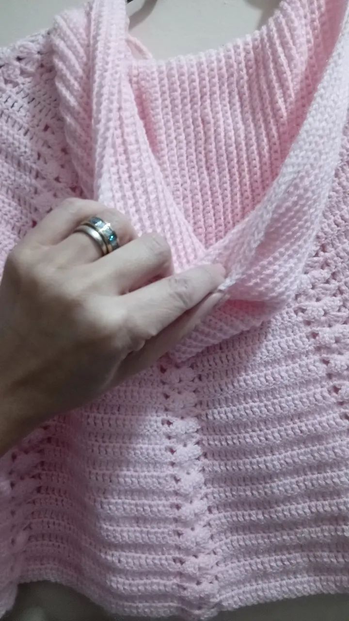 Casaquinho de Crochê Rosa Bebê - Foto 4