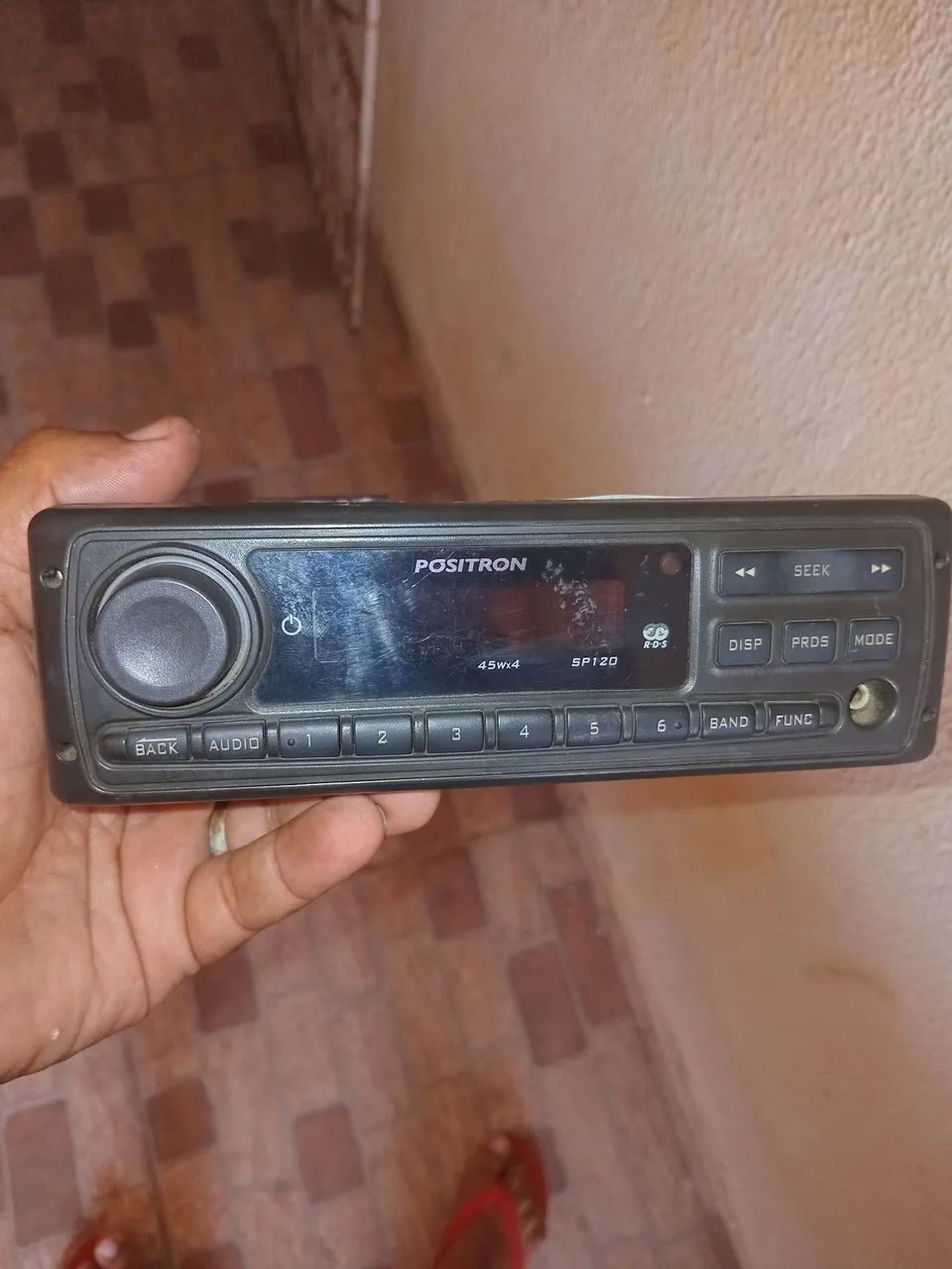 Som original logan POSITRON SP120 45wx4