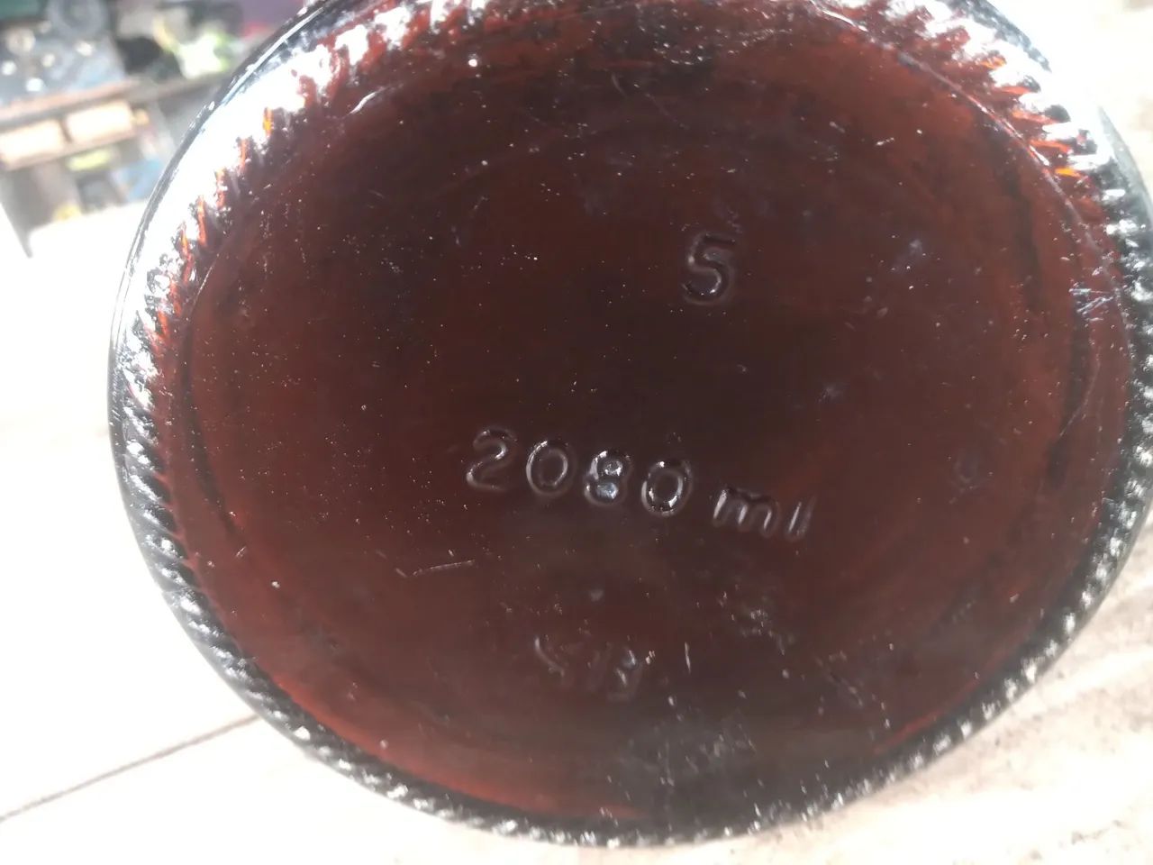 Garrafa de vidro antiga - Foto 2