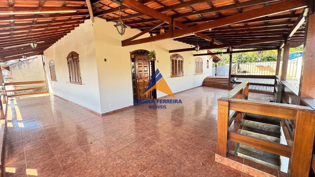 Casa para locação com 3 quartos no bairro Cardoso - REGIÃO DO BARREIRO