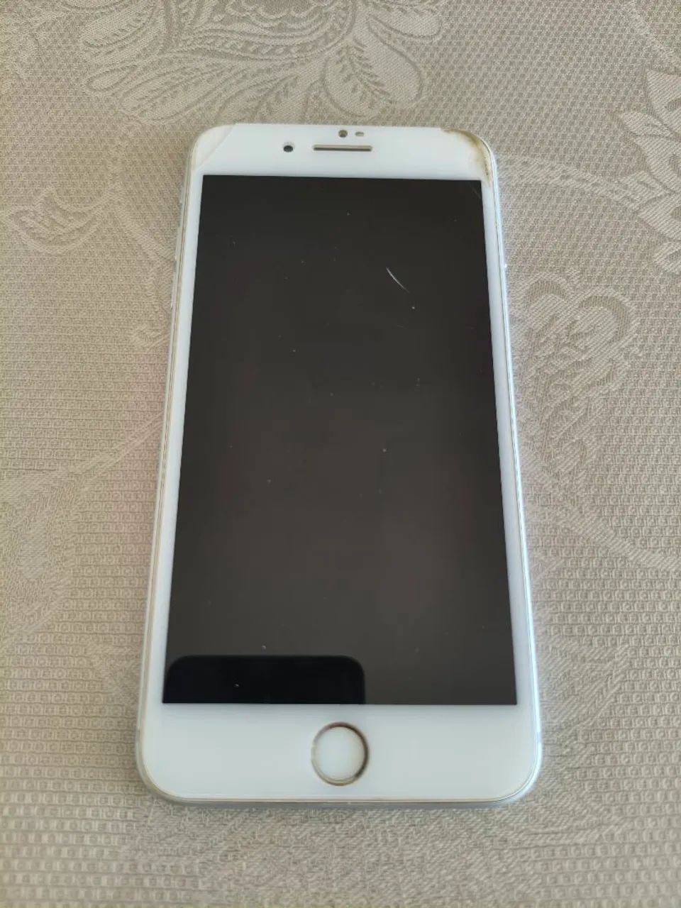 iPhone 8 Plus