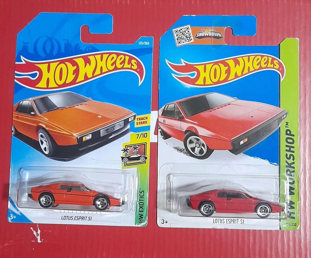 Hot Wheels duas Lotus Esprit S1 - Coleção