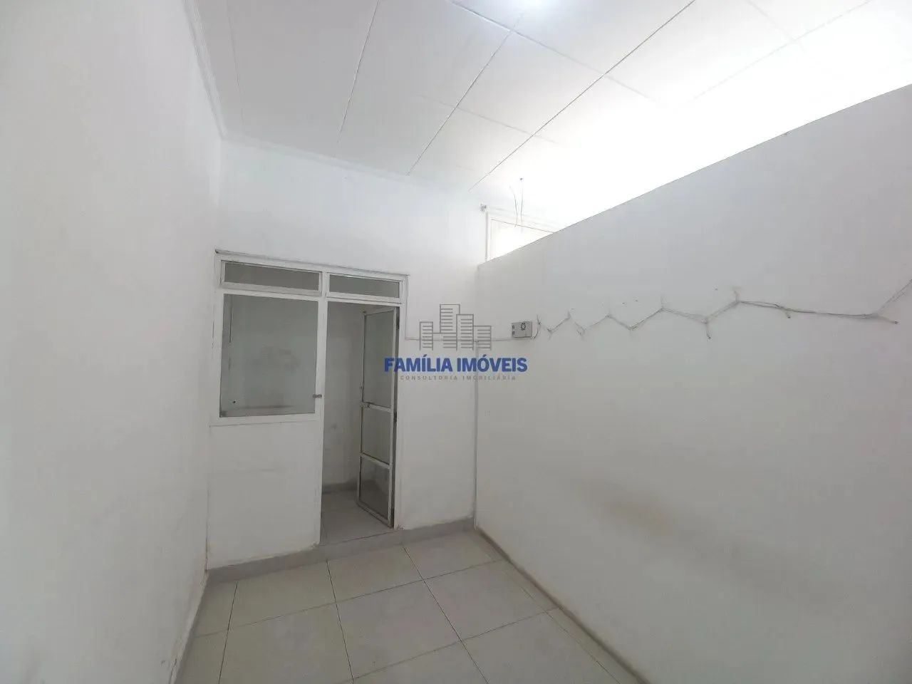 Loja para alugar, 430 m² - Itararé - São Vicente/SP - Foto 12