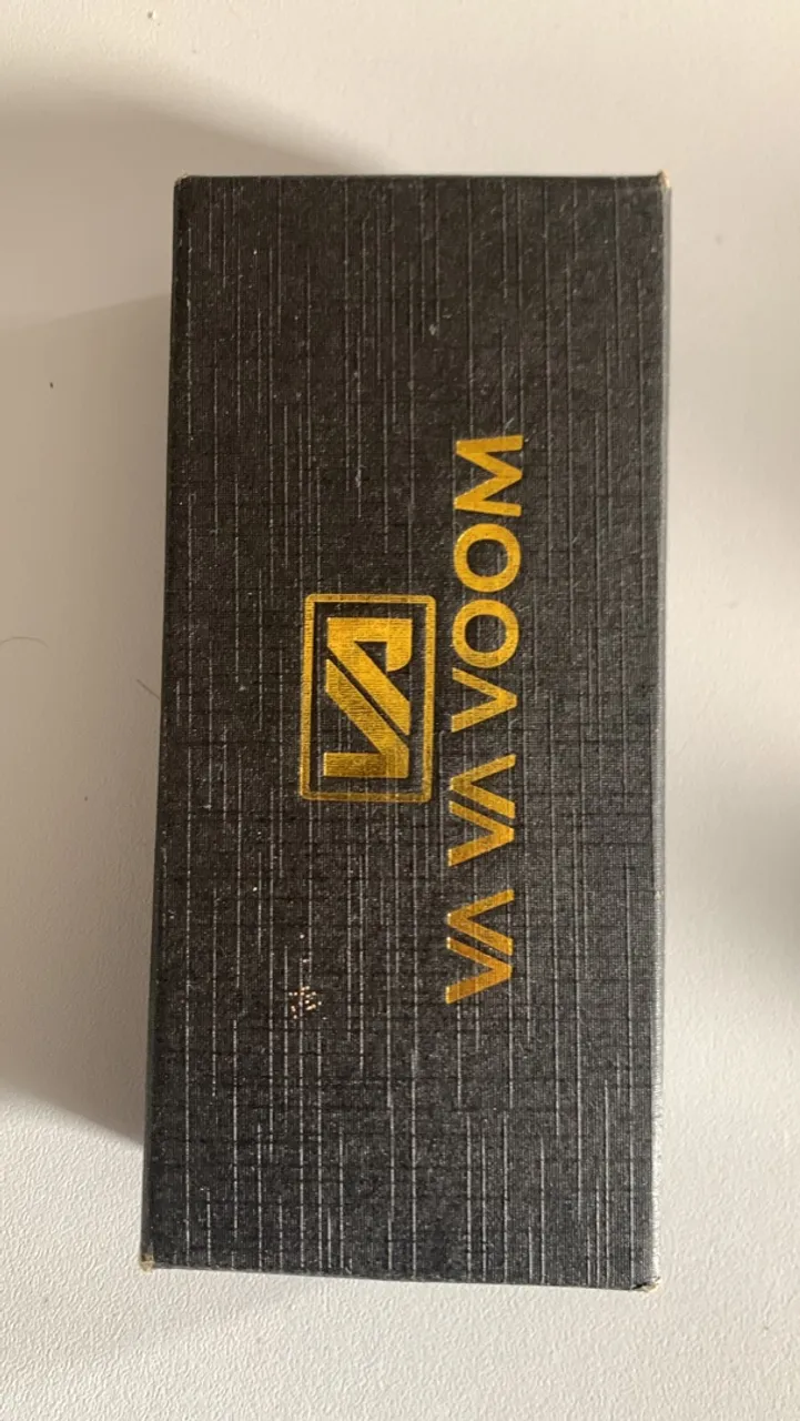 Relógio va va voom, novo