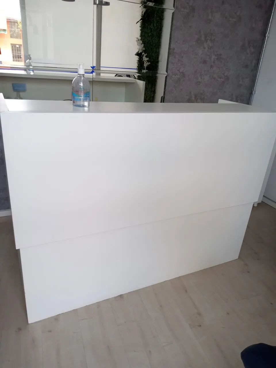 Balcão Com Três Poltronas  - Foto 3