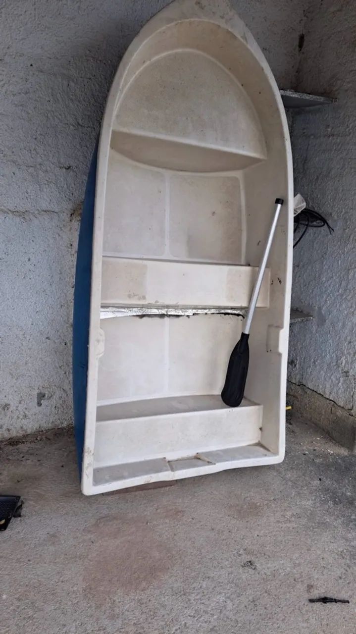 VENDO BARCO COM 1 REMO