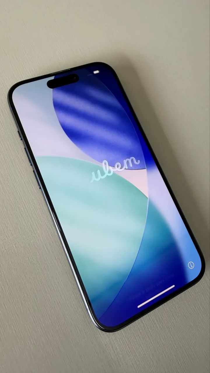 iPhone 15 PRO 256gb azul + AirPod2 - Celulares e Smartphones