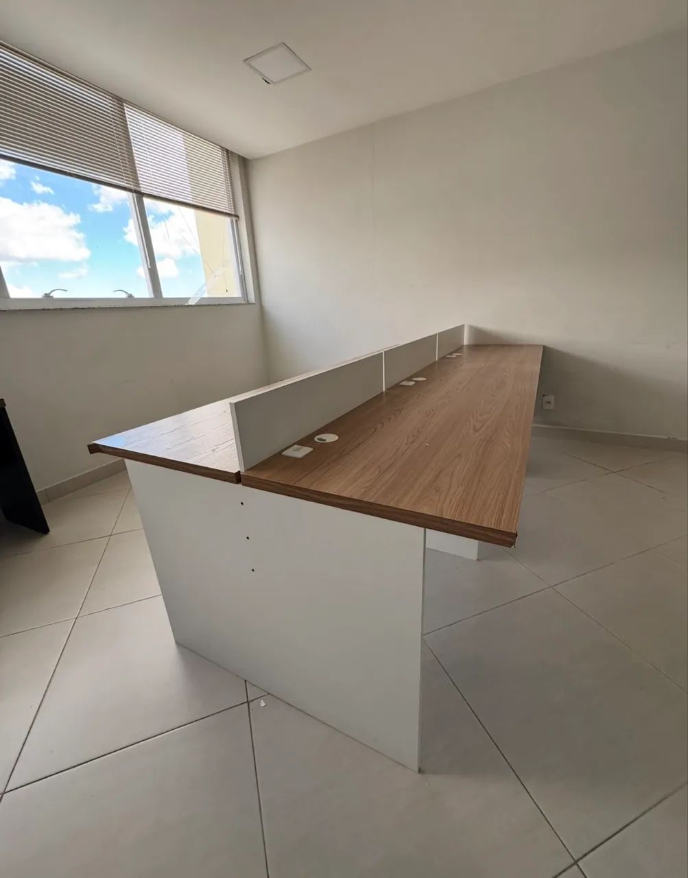 Mesa grande escritório .65171895828481121